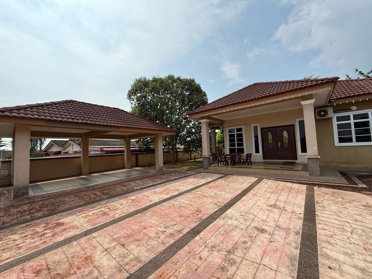 Rnk Boutique Hotel Jitra Exterior foto